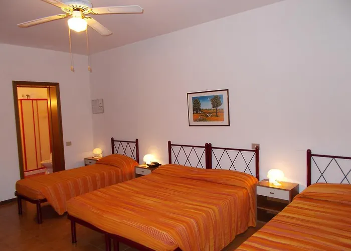 Inn Delfino Azzurro 2*